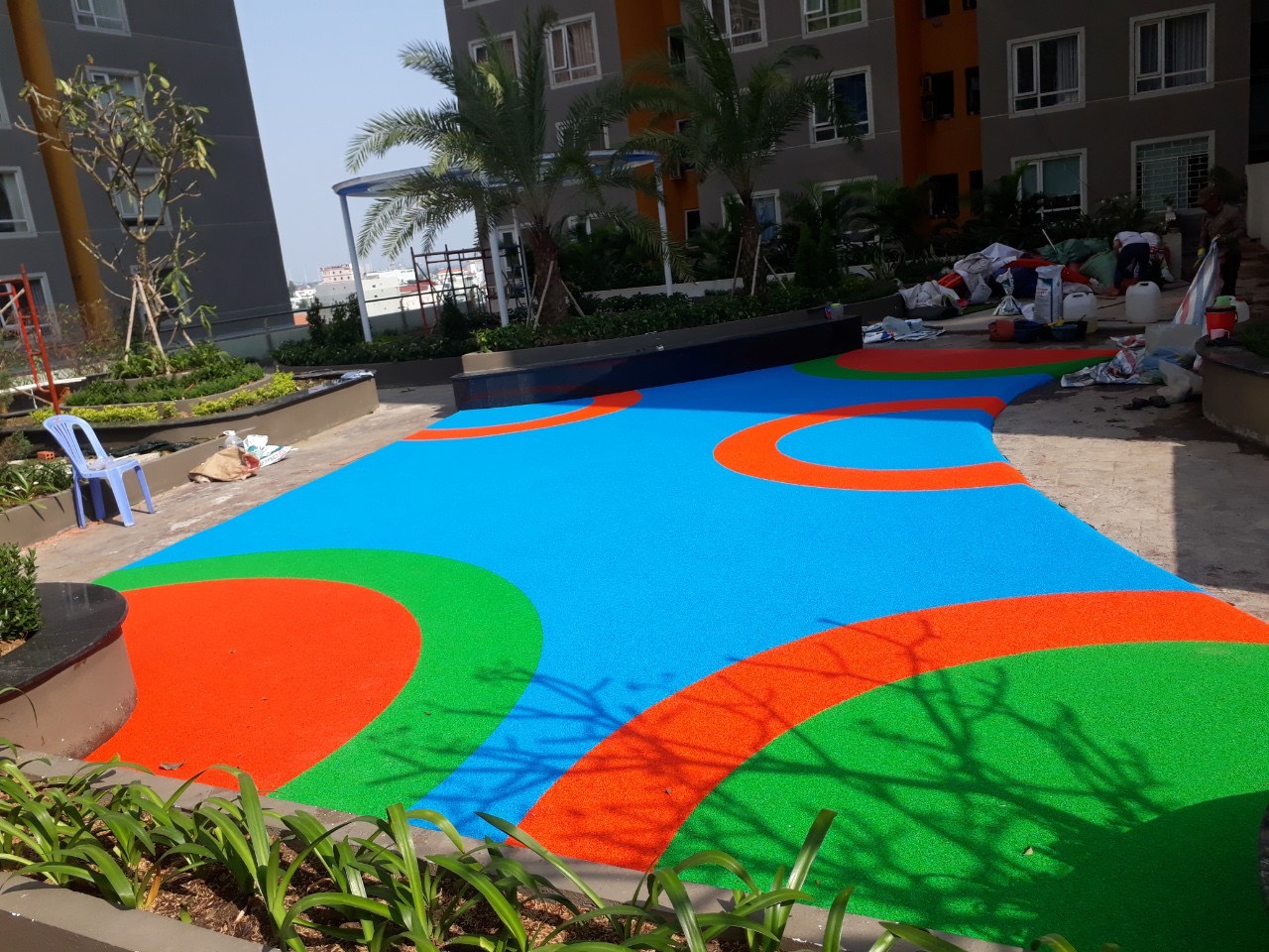 Thảm cao su EPDM thi công sân chơi trẻ em